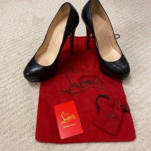 Christian Louboutin Simple Pump Black Leather